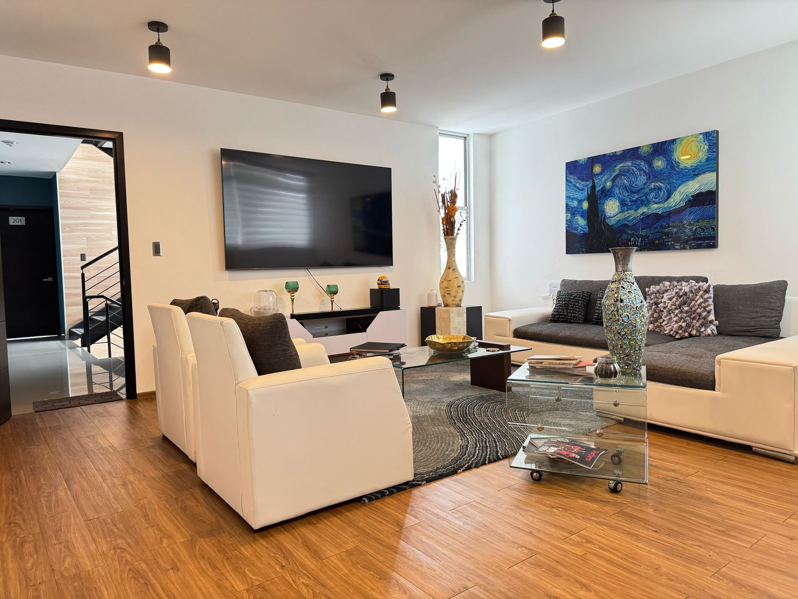 DEPARTAMENTO AMUEBLADO O SIN AMUEBLAR EN PEDREGAL ANIMAS EN VENTA